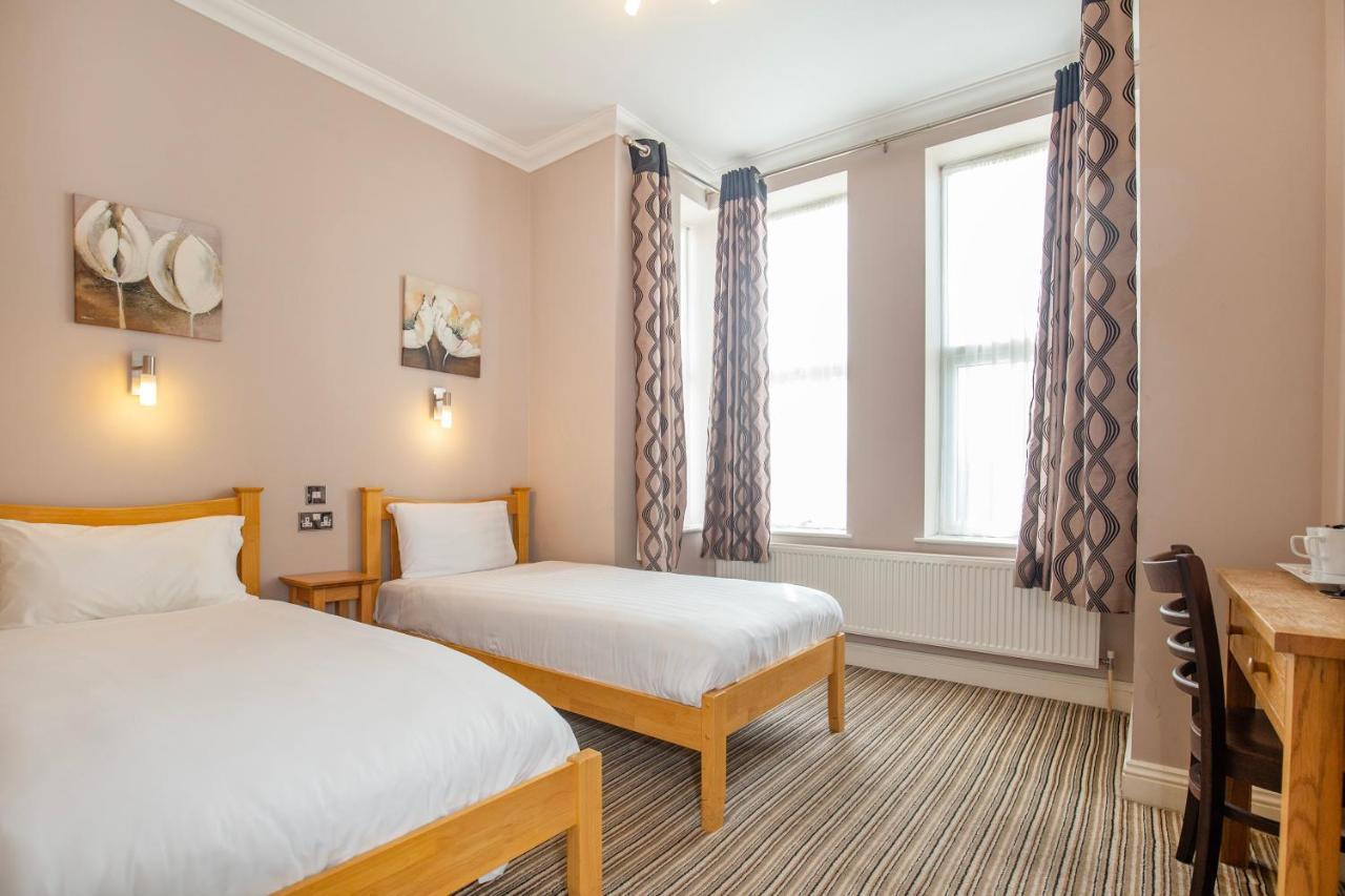 Marlborough Hotel NWI Esterno foto