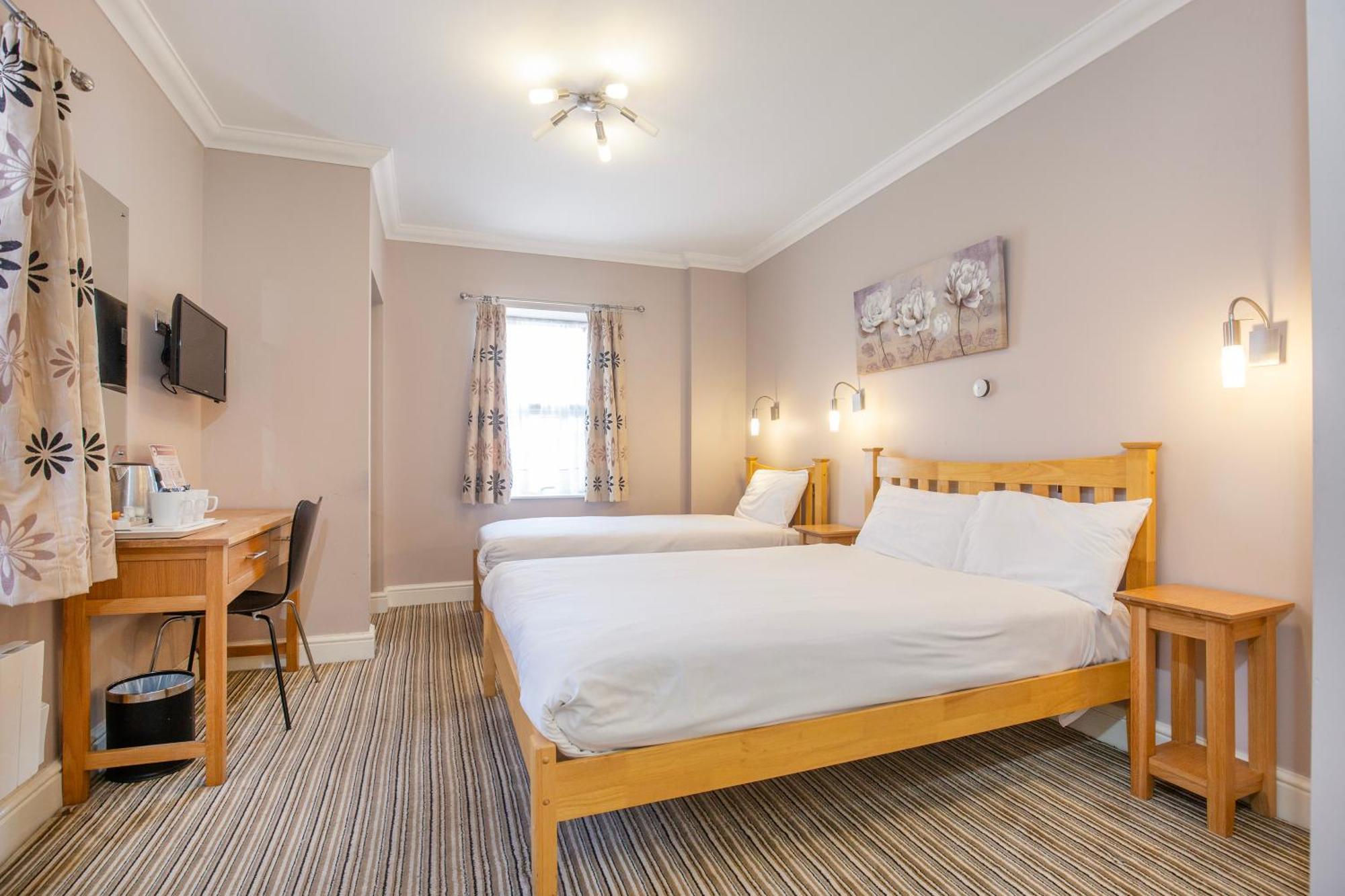 Marlborough Hotel NWI Esterno foto