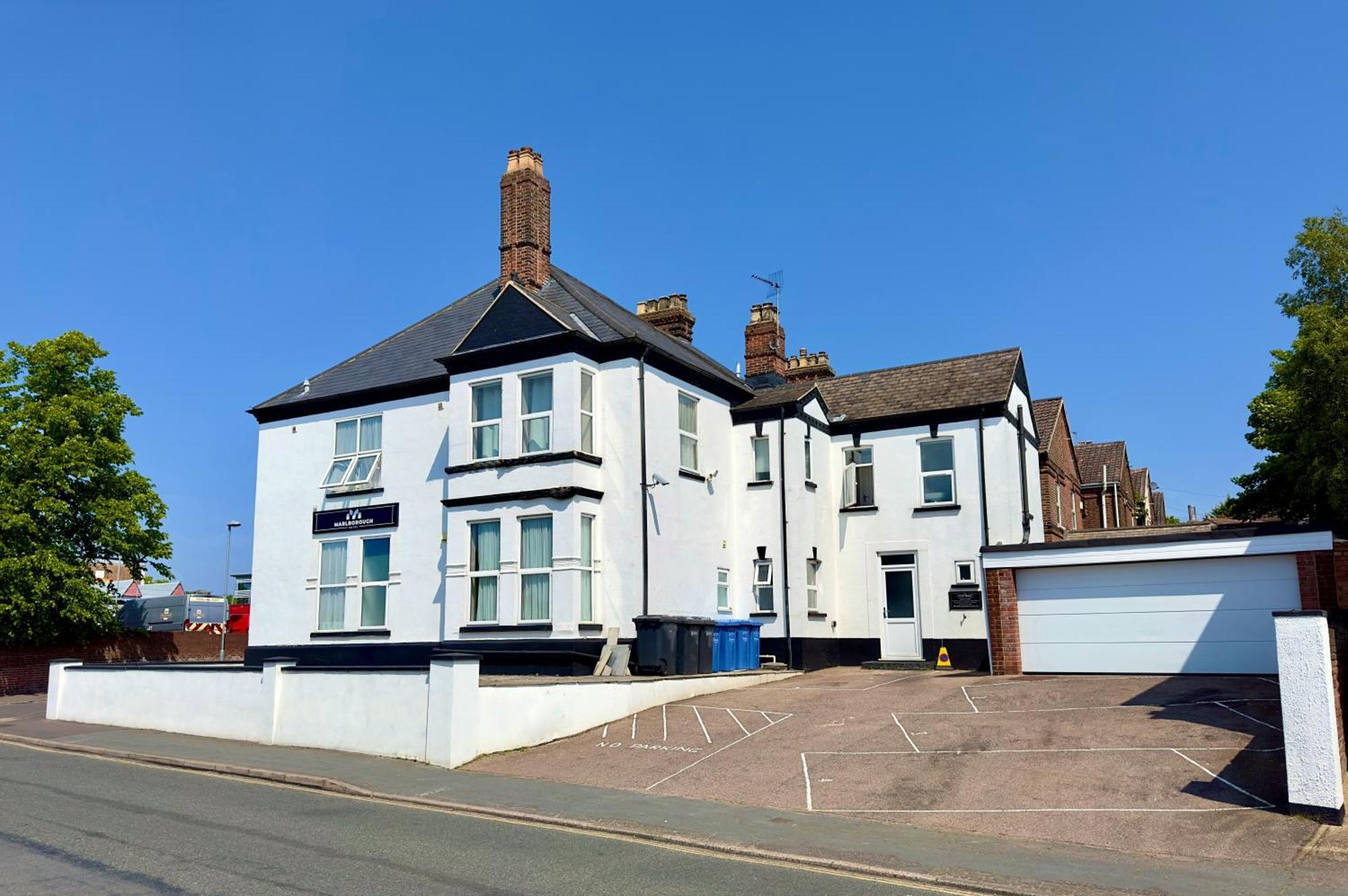 Marlborough Hotel NWI Esterno foto